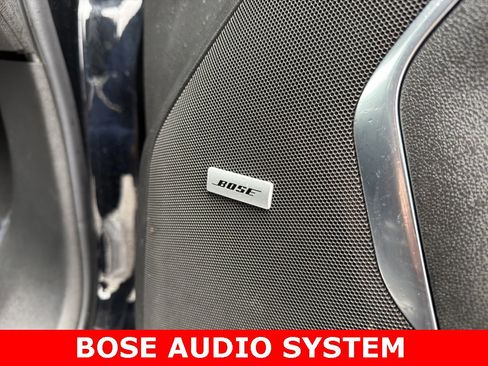 Used 2023 Chevrolet Tahoe LT image 3