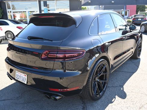 Used 2018 Porsche Macan GTS AWD/4WD image 10