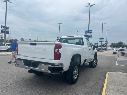 Used 2025 Chevrolet Silverado 2500 W/T RWD image 5