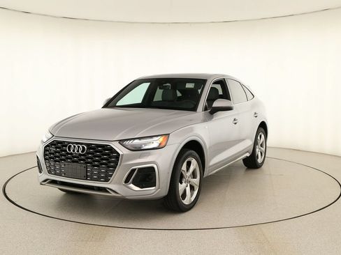 Certified 2022 Audi Q5 2.0T Prestige w/ Prestige Package AWD/4WD image 12