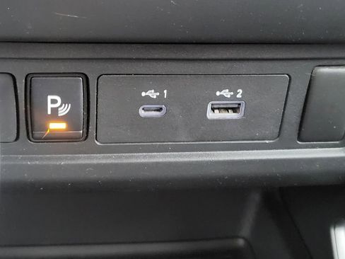 Used 2023 Nissan Frontier S w/ Technology Package image 24