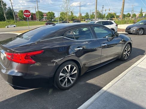Used 2017 Nissan Maxima 3.5 SV FWD image 4