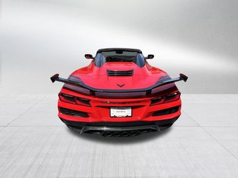 Used 2024 Chevrolet Corvette Z06 w/ Z07 Performance Package RWD image 8