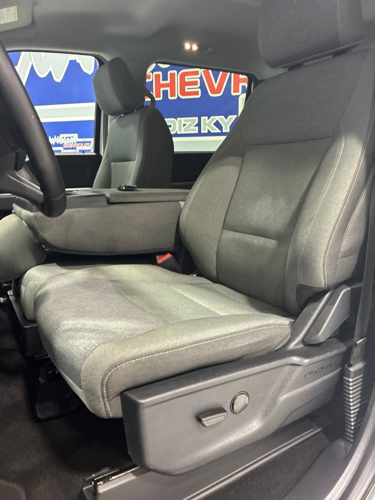Used 2025 Ford F150 XLT w/ Equipment Group 301A Standard AWD/4WD image 15