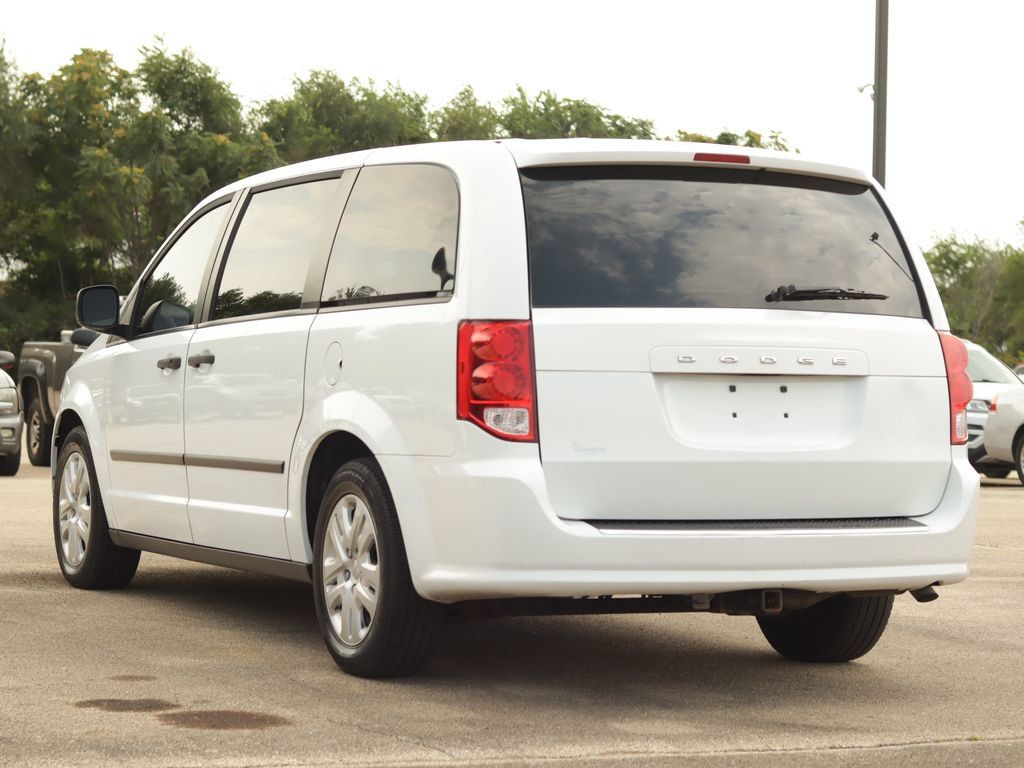 Used 2016 Dodge Grand Caravan American Value Package FWD image 5