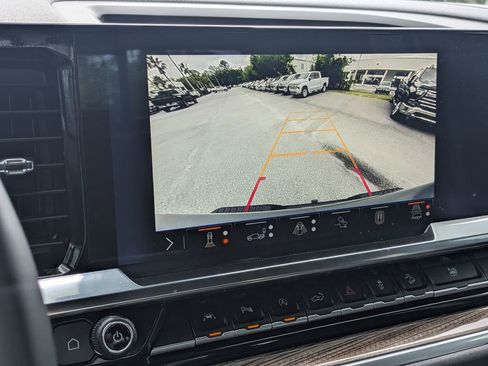 Certified 2025 Chevrolet Silverado 1500 LT Trail Boss w/ Convenience Package II image 28