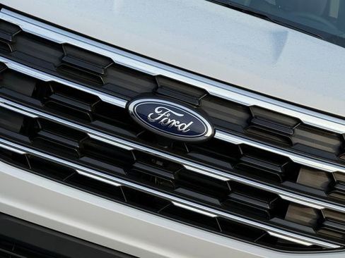 New 2026 Ford Explorer Active image 3