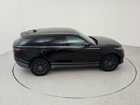 Used 2018 Land Rover Range Rover Velar R-Dynamic SE AWD/4WD image 16
