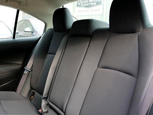 Used 2023 Toyota Corolla LE image 16