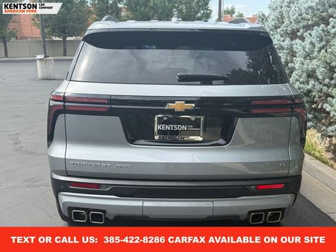 Used 2024 Chevrolet Traverse LT image 7