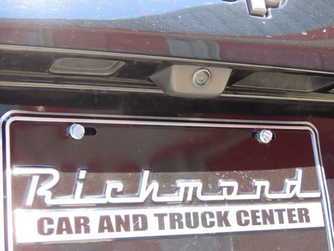 Used 2021 Jeep Cherokee Trailhawk w/ Trailer Tow Group AWD/4WD image 7