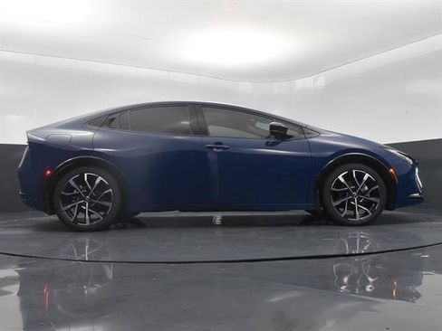 Used 2024 Toyota Prius Prime Premium w/ Advanced Technology Package FWD image 82