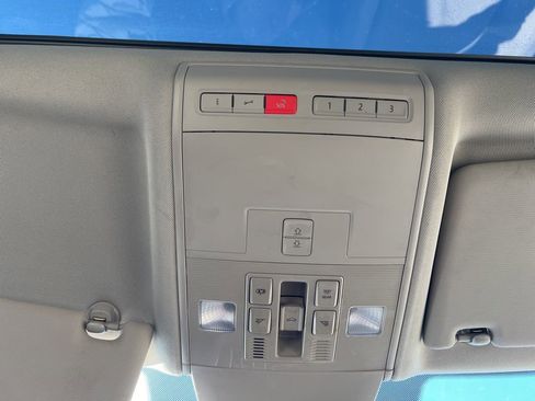 Used 2019 Volkswagen Atlas SE image 24