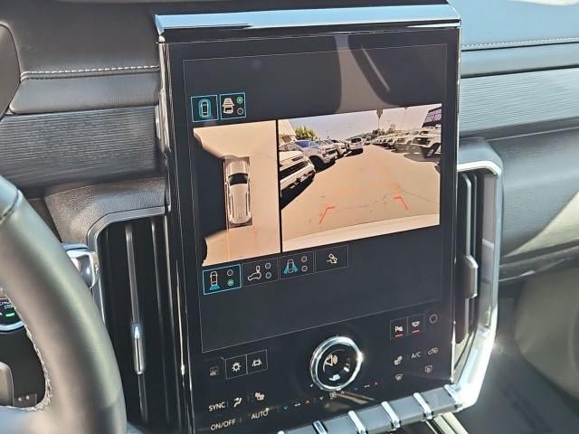 Used 2026 GMC Acadia Elevation w/ Elevation Premium Package FWD image 14