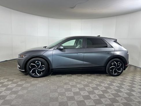 Used 2023 Hyundai Ioniq 5 SEL AWD/4WD image 6
