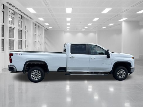Certified 2025 Chevrolet Silverado 2500 LT w/ Convenience Package AWD/4WD image 4