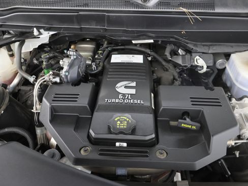 Used 2022 RAM 2500 Big Horn w/ Night Edition AWD/4WD image 20