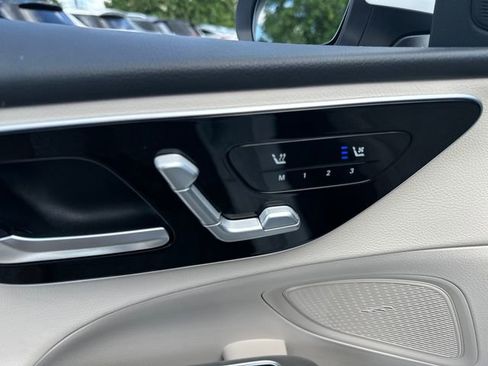 Used 2025 Mercedes-Benz C 300 Sedan image 20