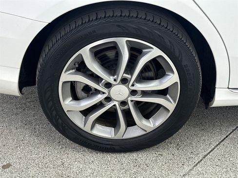 Used 2016 Mercedes-Benz C 300 4MATIC Sedan w/ Premium 1 Package image 39