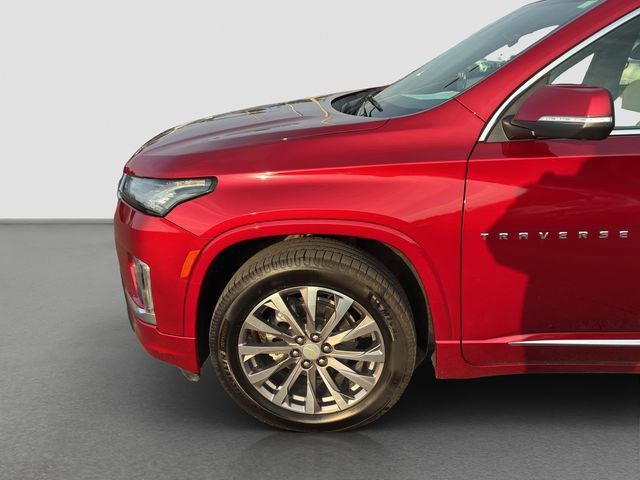 Used 2023 Chevrolet Traverse Premier w/ LPO, Floor Liner Package AWD/4WD image 10
