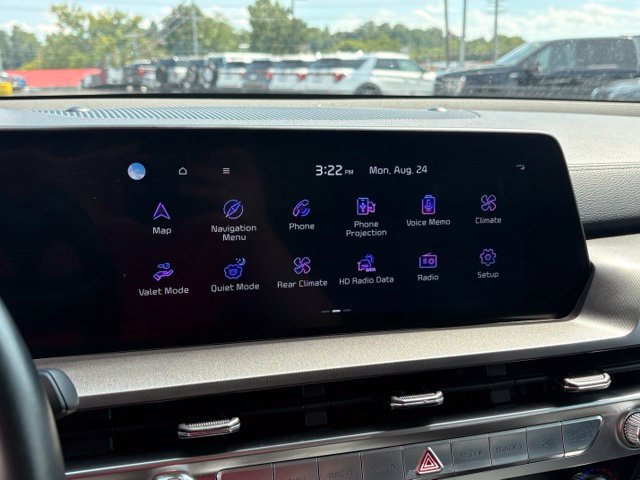Used 2025 Kia Telluride S FWD image 16
