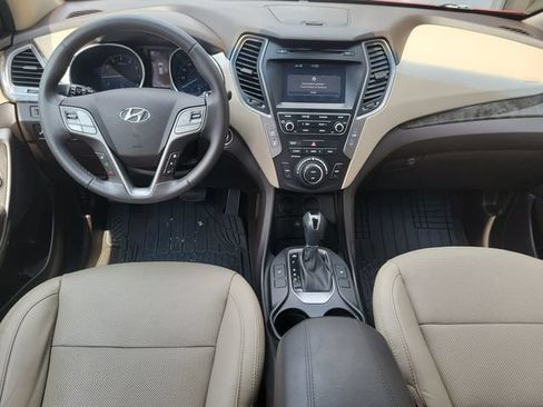 Used 2017 Hyundai Santa Fe Sport FWD image 3