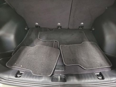 Used 2019 Jeep Compass Latitude image 12