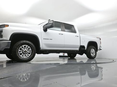 Used 2022 Chevrolet Silverado 2500 LT w/ All Star Edition image 54