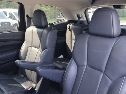 Used 2021 Subaru Ascent Touring w/ Popular Package #2A AWD/4WD image 10