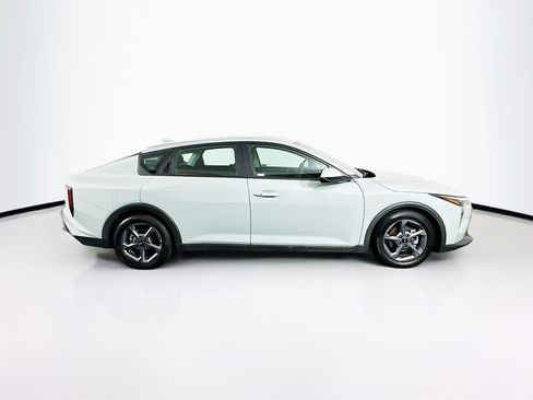 Used 2025 Kia K4 FWD image 10