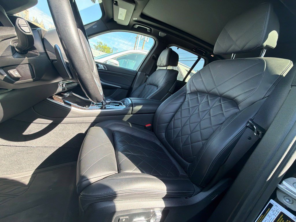 Used 2023 BMW X5 M50i w/ Executive Package AWD/4WD image 7
