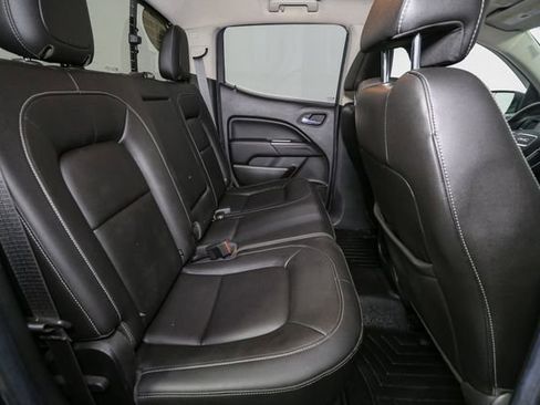 Used 2017 GMC Canyon SLT w/ Driver Alert Package AWD/4WD image 19