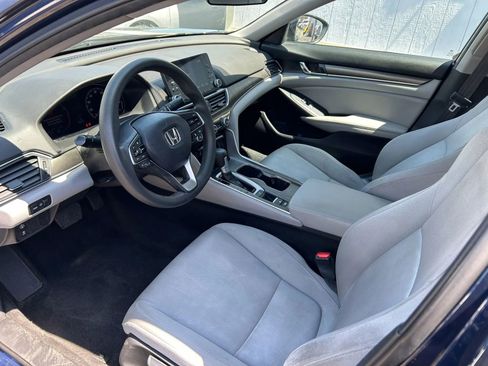 Used 2019 Honda Accord LX image 3