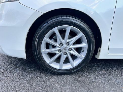 Used 2012 Toyota Prius V Two image 12