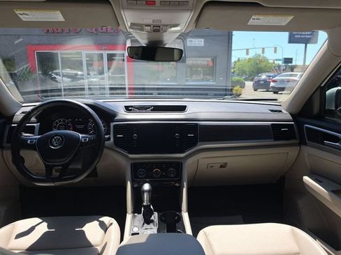 Used 2019 Volkswagen Atlas SEL AWD/4WD image 30