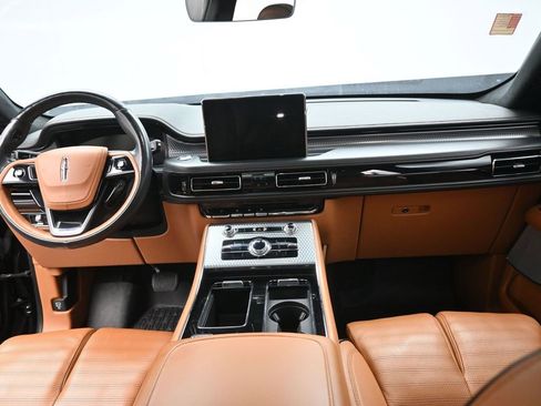 Used 2021 Lincoln Aviator Black Label w/ Dynamic Handling Package image 25