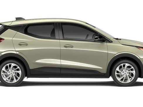 New 2027 Chevrolet Bolt LT w/ Comfort Package FWD image 28