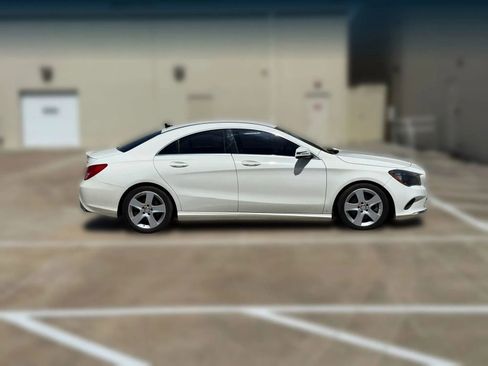Used 2017 Mercedes-Benz CLA 250 4MATIC image 10