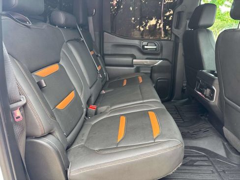 Used 2019 GMC Sierra 1500 AT4 w/ AT4 Preferred Package AWD/4WD image 11