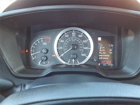 Used 2022 Toyota Corolla LE image 21
