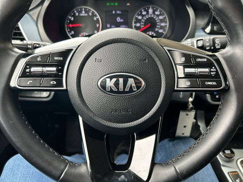 Used 2021 Kia Seltos S image 22