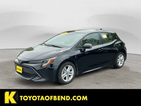 Used 2021 Toyota Corolla SE w/ SE Preferred Package FWD image 1