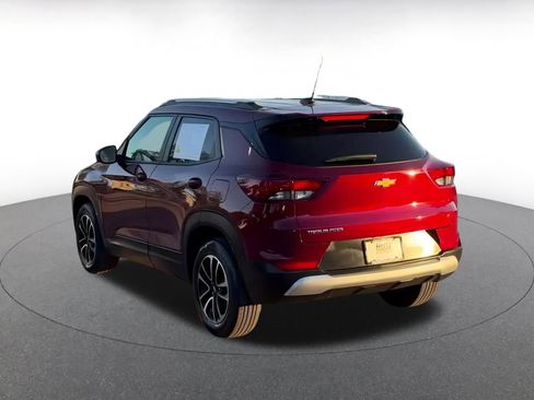 Used 2025 Chevrolet TrailBlazer LT image 11