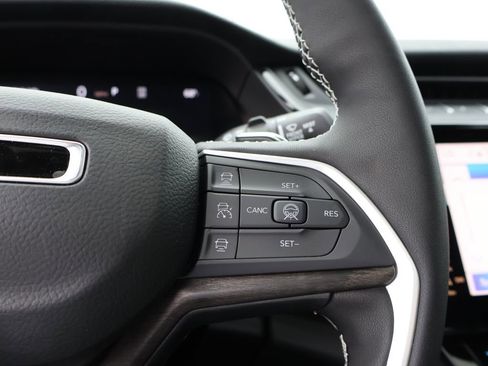 New 2026 Jeep Grand Cherokee L Limited w/ Trailer Tow Package image 30