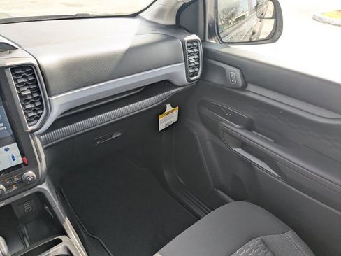 New 2025 Ford Ranger XL image 18