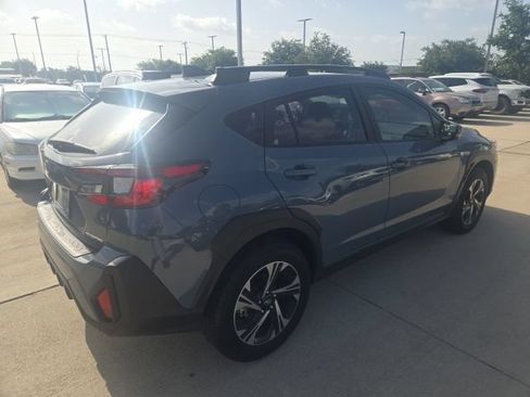 Used 2024 Subaru Crosstrek 2.0i Premium w/ Crosstrek Mirror Package AWD/4WD image 3