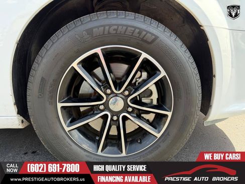 Used 2019 Dodge Grand Caravan GT FWD image 17