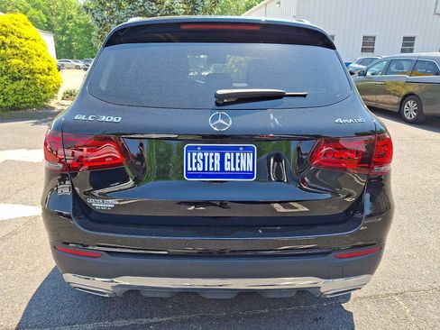 Used 2022 Mercedes-Benz GLC 300 4MATIC image 5