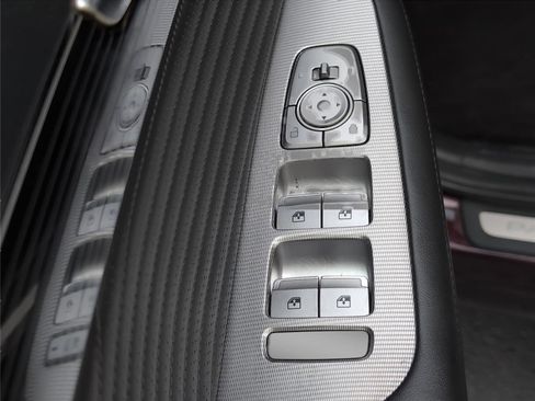 Used 2024 Hyundai Palisade Calligraphy FWD image 17