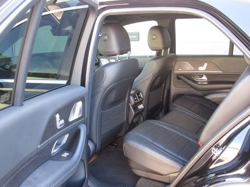 Used 2022 Mercedes-Benz GLE 350 4MATIC w/ 3rd Row Seat Package image 14
